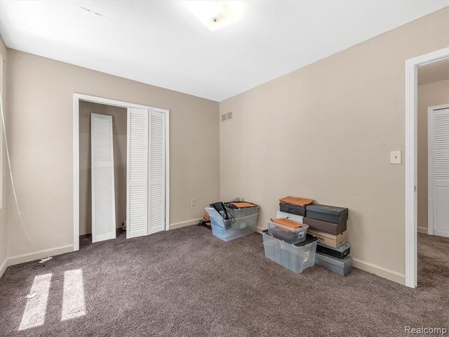 5306 Marseilles Street, Detroit, MI 48224