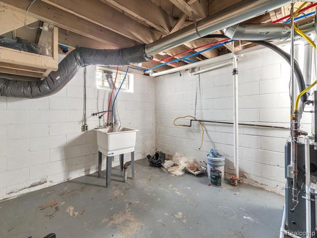 5306 Marseilles Street, Detroit, MI 48224