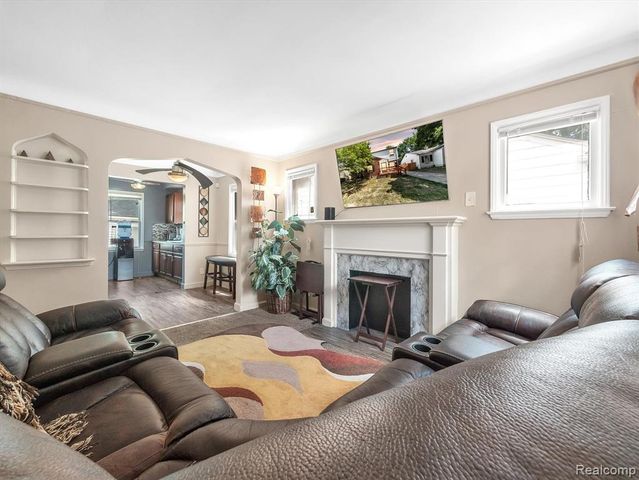 5306 Marseilles Street, Detroit, MI 48224