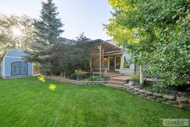 142 Stone Run Lane, Idaho Falls, ID 83404