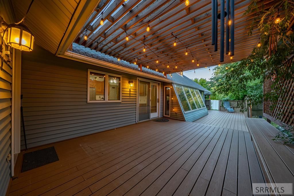 Image 4 of property listing at 142 Stone Run Lane, Idaho Falls, ID 83404