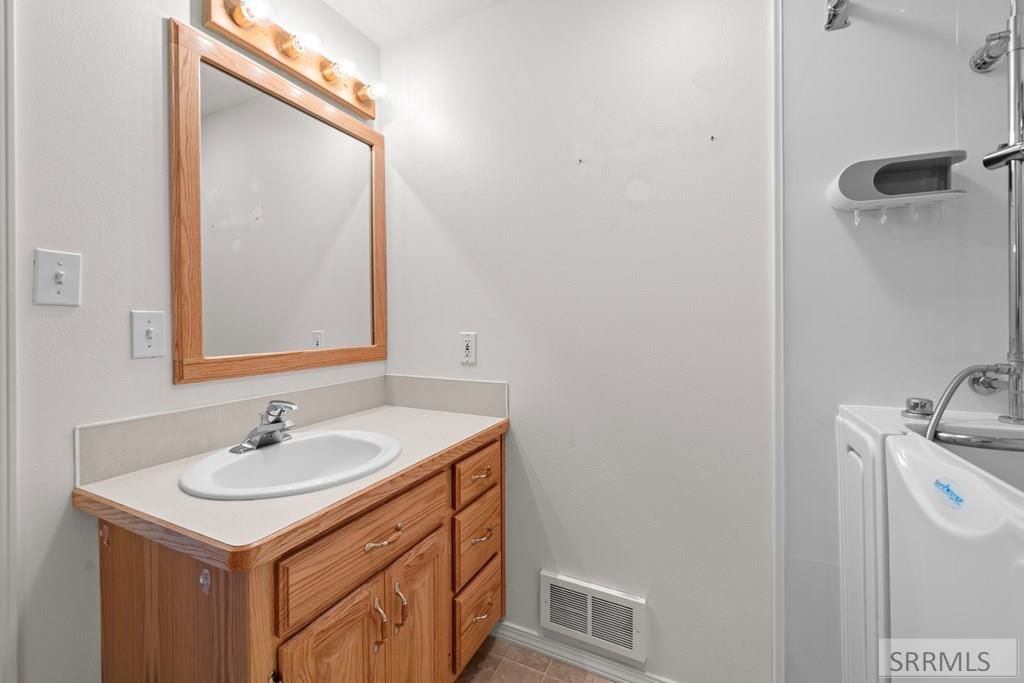 Image 43 of property listing at 142 Stone Run Lane, Idaho Falls, ID 83404