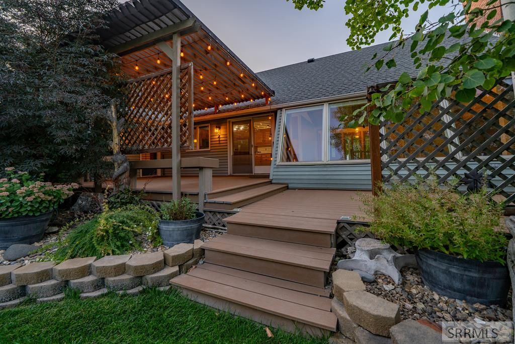 Image 9 of property listing at 142 Stone Run Lane, Idaho Falls, ID 83404