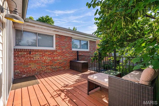 5612 Oleatha Avenue, St Louis, MO 63139