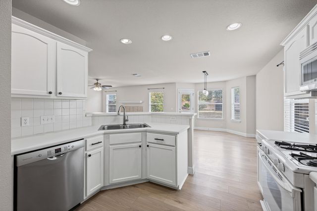 336 Celery Loop LOOP, Austin, TX 78748