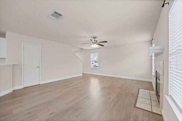 336 Celery Loop LOOP, Austin, TX 78748