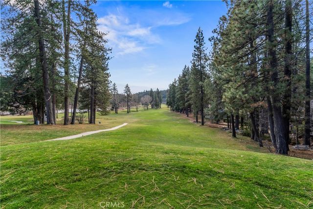 699 Brentwood, Lake Arrowhead, CA 92352