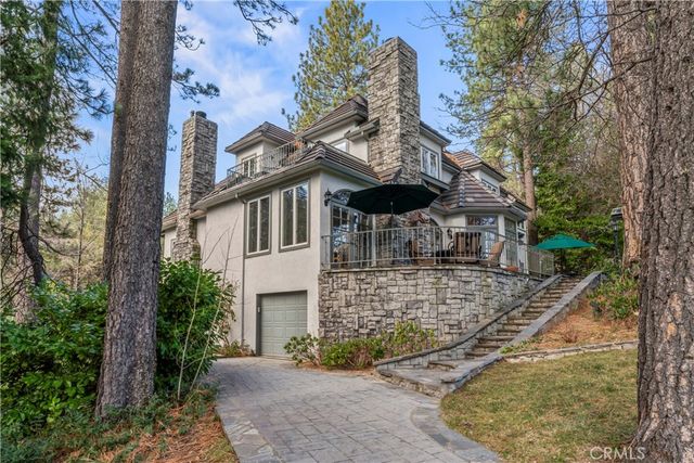 699 Brentwood, Lake Arrowhead, CA 92352