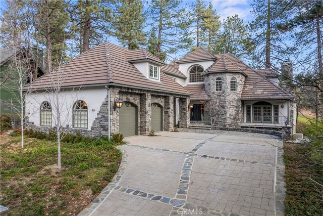 699 Brentwood, Lake Arrowhead, CA 92352