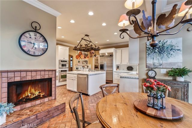 699 Brentwood, Lake Arrowhead, CA 92352