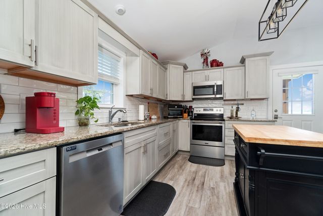 678 Weaver Camp Road, Merritt, NC 28556