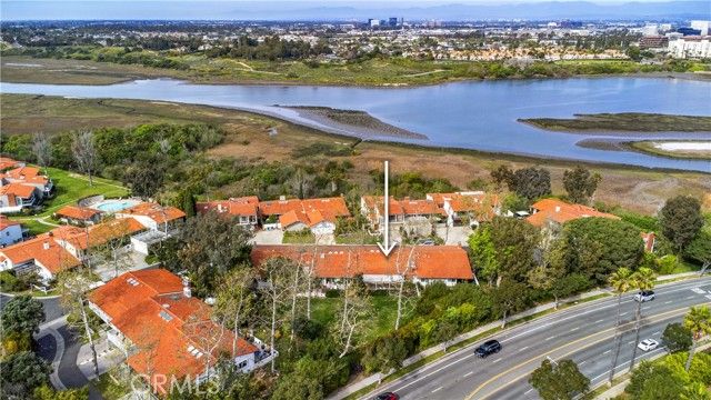 2952 Quedada, Newport Beach, CA 92660