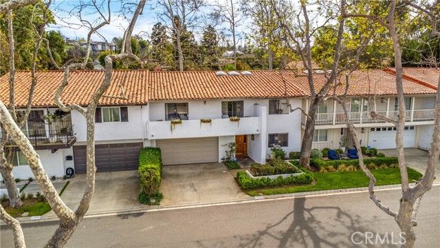 2952 Quedada, Newport Beach, CA 92660