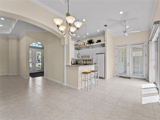 2053 MATTAMY CT, Venice, FL 34292