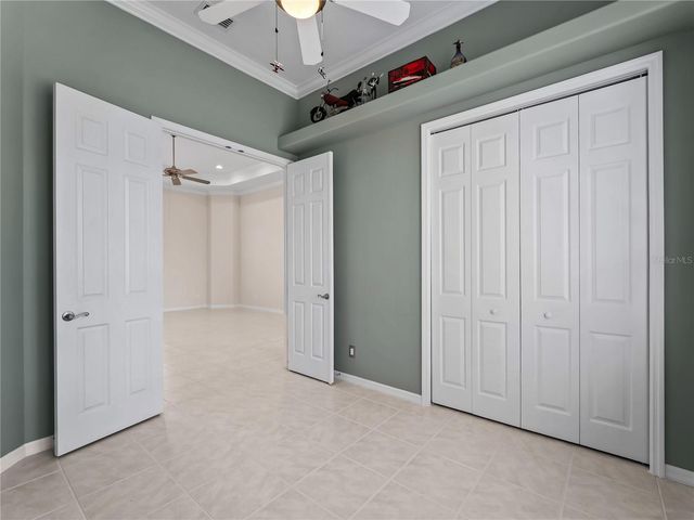 2053 MATTAMY CT, Venice, FL 34292