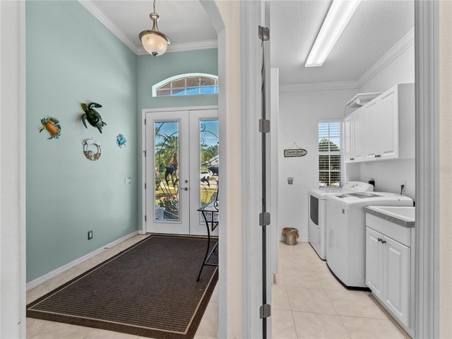 2053 MATTAMY CT, Venice, FL 34292