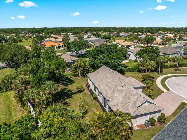 2053 MATTAMY CT, Venice, FL 34292
