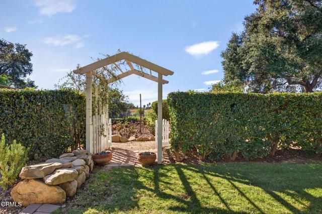 12471 Sisar Road, Ojai, CA 93023