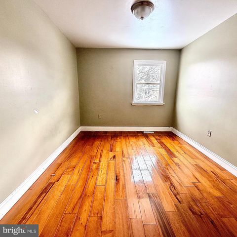 7 BERKS CT, Quakertown, PA 18951