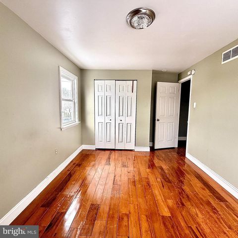 7 BERKS CT, Quakertown, PA 18951