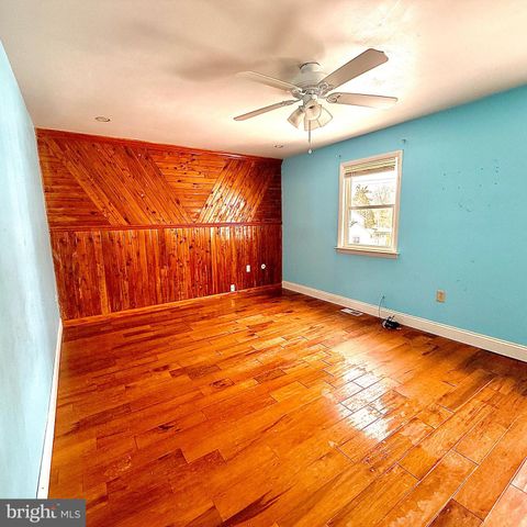 7 BERKS CT, Quakertown, PA 18951