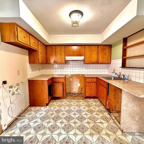 7 BERKS CT, Quakertown, PA 18951