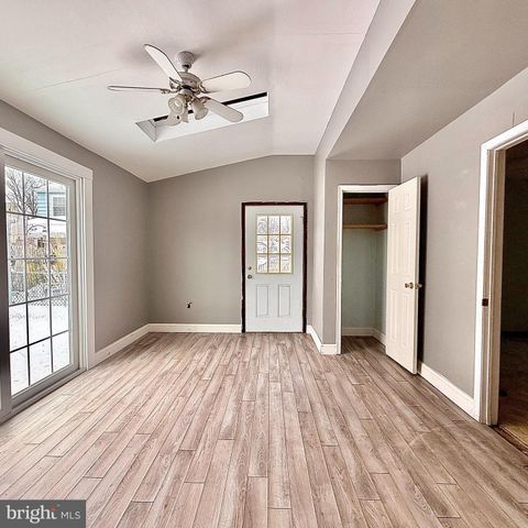 7 BERKS CT, Quakertown, PA 18951