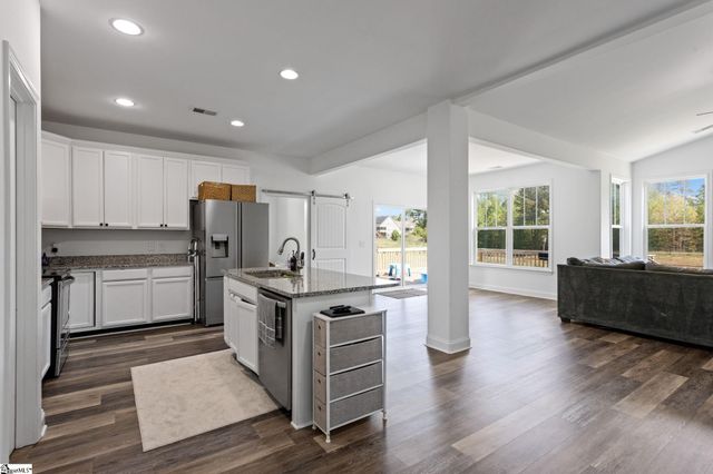 217 Daystrom Drive, Greer, SC 29651