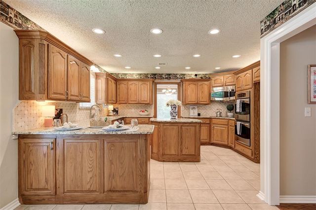 6710 E State Highway 9, Norman, OK 73026