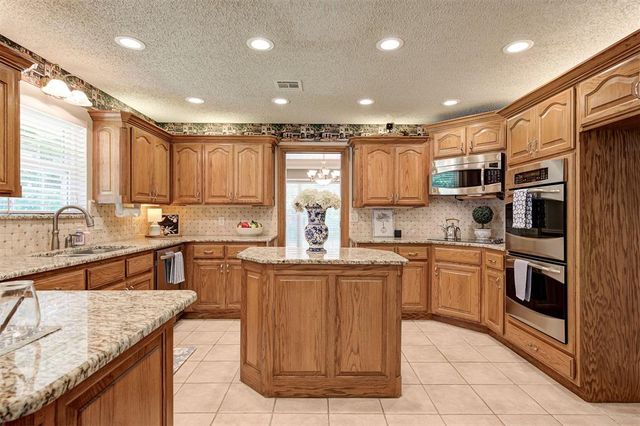 6710 E State Highway 9, Norman, OK 73026
