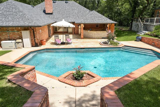 6710 E State Highway 9, Norman, OK 73026