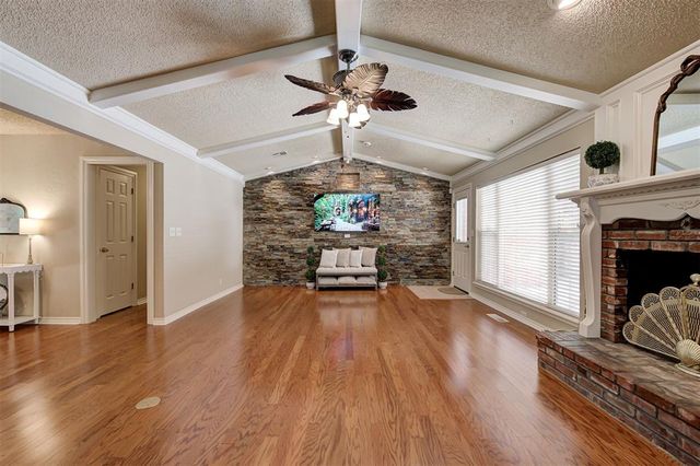 6710 E State Highway 9, Norman, OK 73026