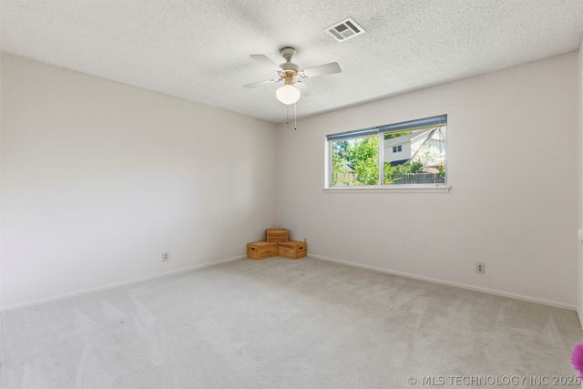 7121 S 75th East Avenue, Tulsa, OK 74133