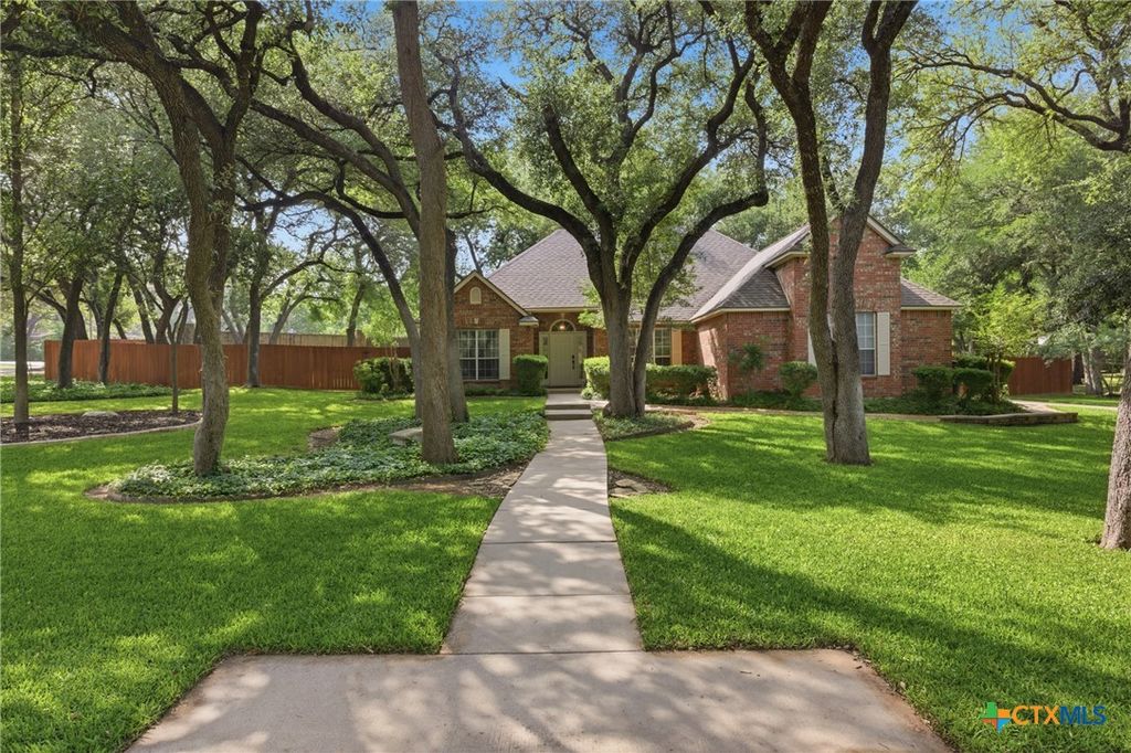 11716 Meredith Drive, Belton, TX 76513