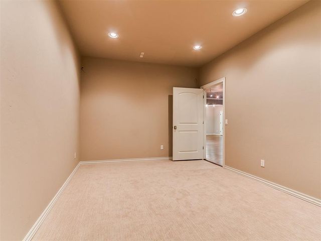 1109 Salvo Bridge Court, Edmond, OK 73034