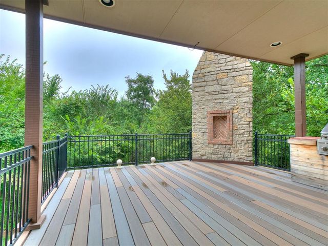 1109 Salvo Bridge Court, Edmond, OK 73034