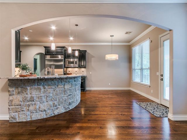 1109 Salvo Bridge Court, Edmond, OK 73034