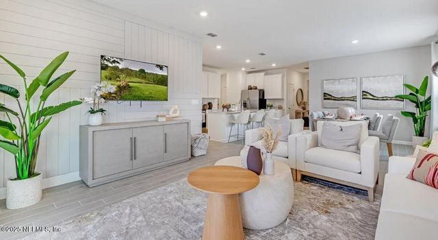 378 SUPERIOR Boulevard, St. Augustine, FL 32092