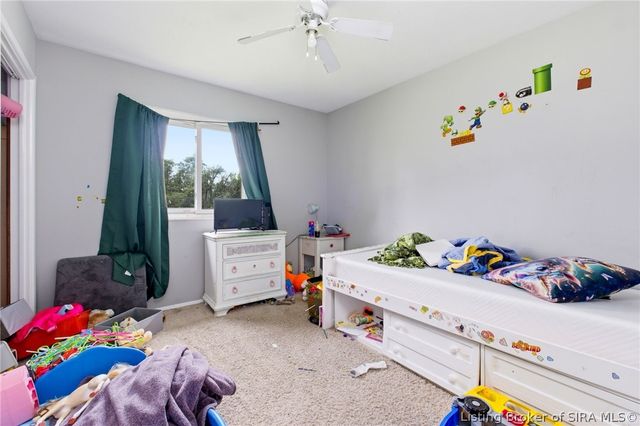 702 Cherokee Drive, New Albany, IN 47150