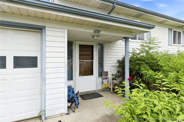 702 Cherokee Drive, New Albany, IN 47150