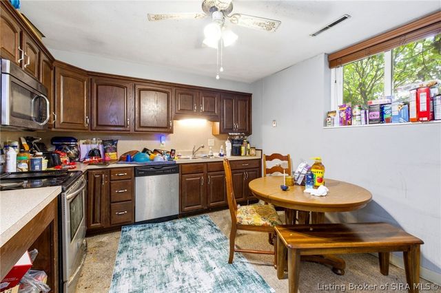 702 Cherokee Drive, New Albany, IN 47150