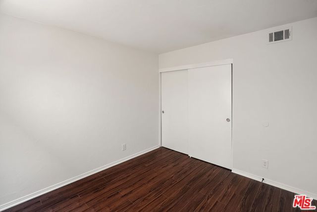 2952 Bottlebrush Drive, Los Angeles, CA 90077