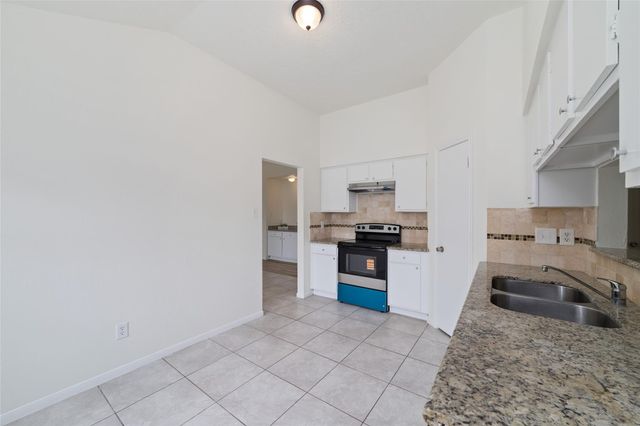 1002 Afton Court, Tomball, TX 77375