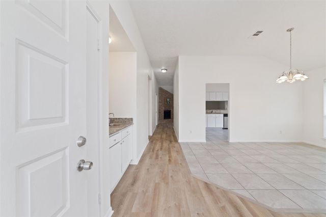 1002 Afton Court, Tomball, TX 77375