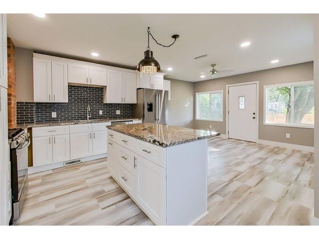 812 14th Avenue NE, Rochester, MN 55906
