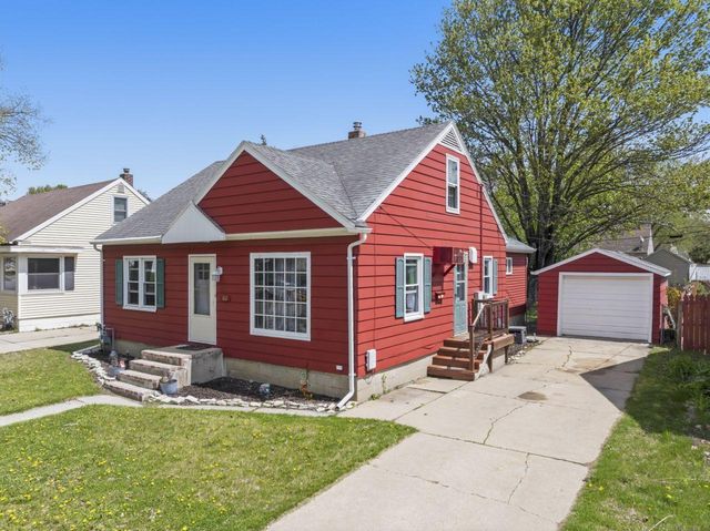 812 14th Avenue NE, Rochester, MN 55906