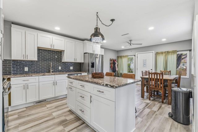 812 14th Avenue NE, Rochester, MN 55906