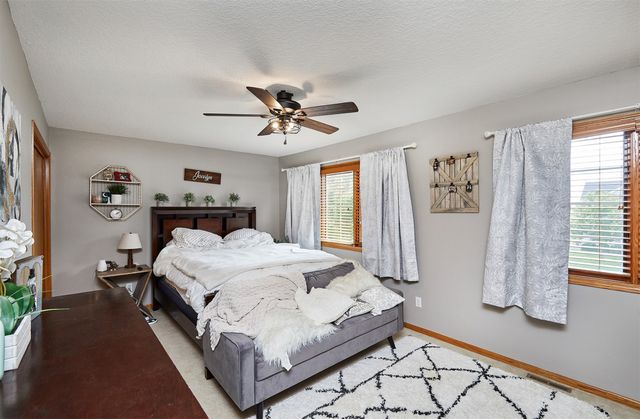 800 Spruce Street, Waukee, IA 50263