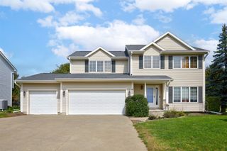 800 Spruce Street, Waukee, IA 50263
