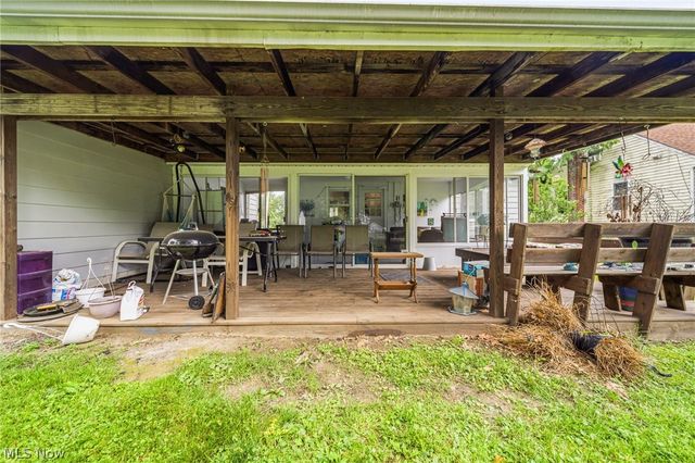4911 Topper Avenue, Ashtabula, OH 44004